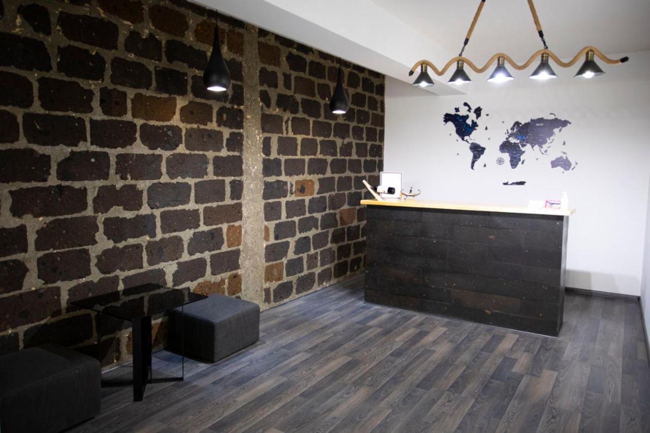 One Day Hotel Yerevan Bagian luar foto